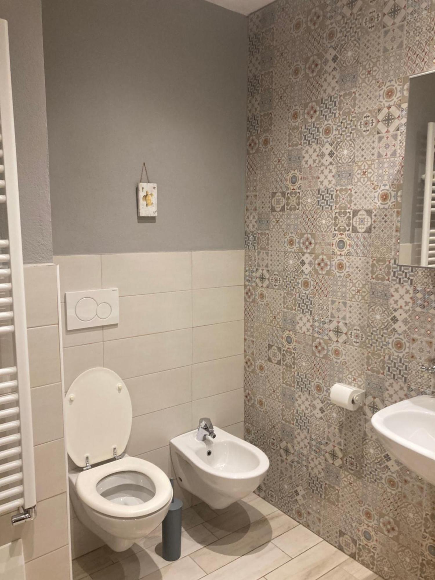 Guest House Berzefi Bergeggi Bagian luar foto