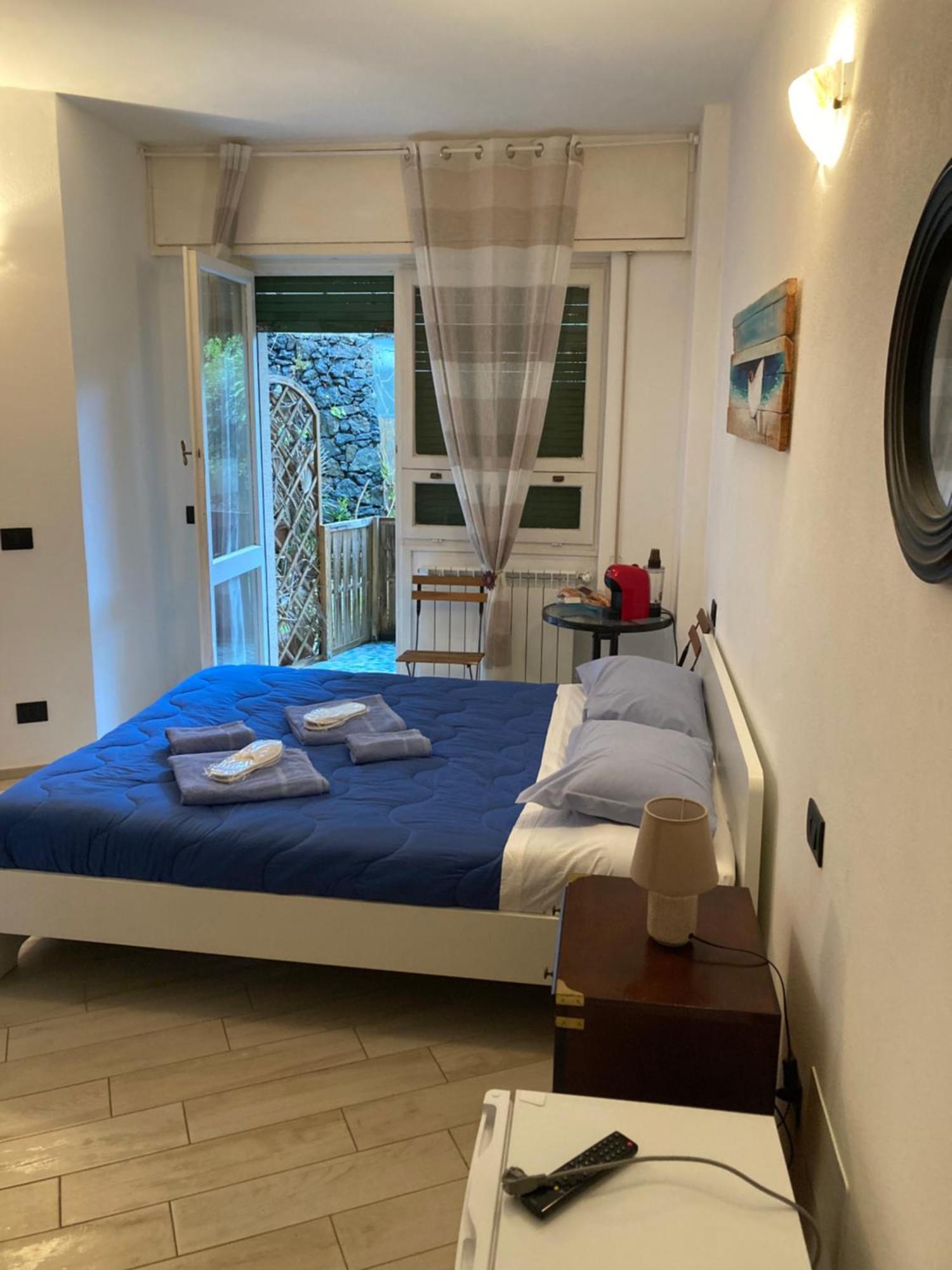 Guest House Berzefi Bergeggi Bagian luar foto
