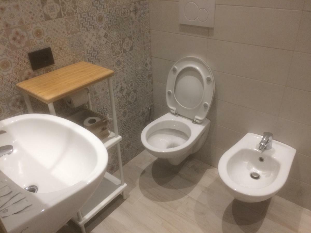 Guest House Berzefi Bergeggi Bagian luar foto